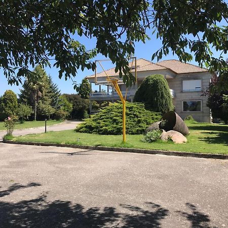 Villa Las Camelias Villanueva De Arosa Eksteriør bilde
