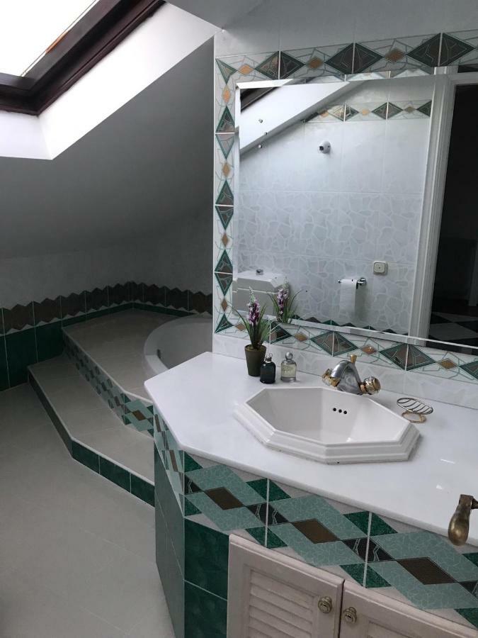 Villa Las Camelias Villanueva De Arosa Eksteriør bilde