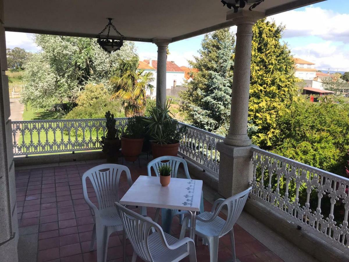 Villa Las Camelias Villanueva De Arosa Eksteriør bilde